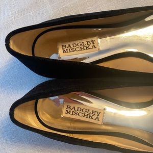 Black Velvet Badgley Mischa